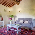 Tuscan Roots