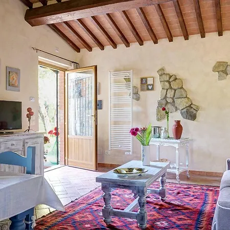 Willa Tuscan Roots La Croce